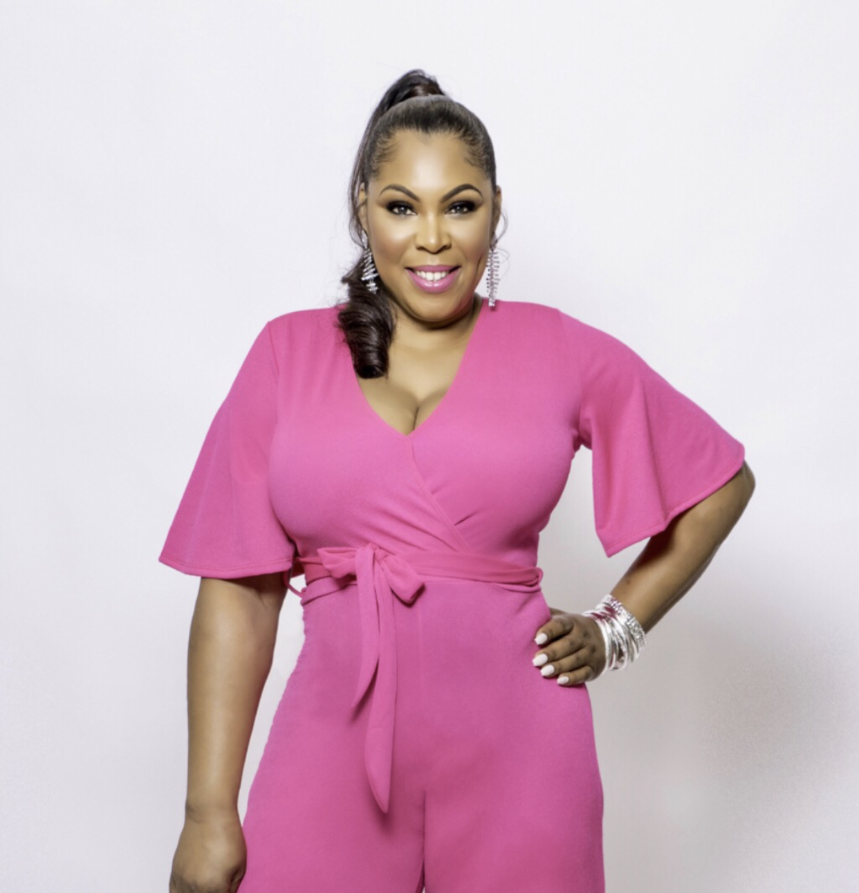 Angela R. Williams Angela Williams – Empowered Magazine
